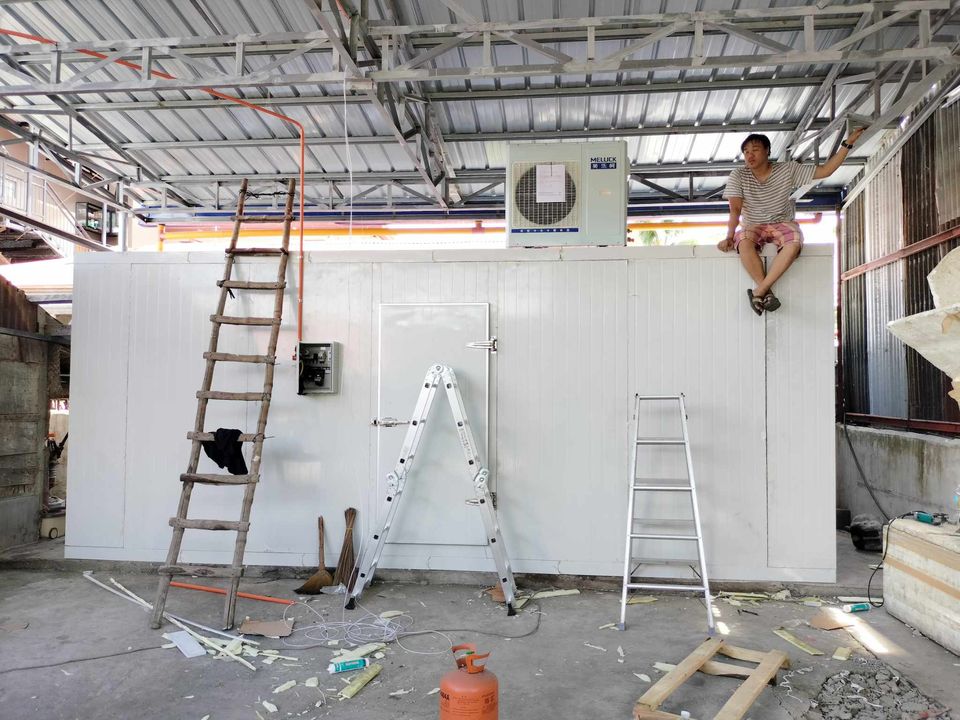 Small Freezer Room